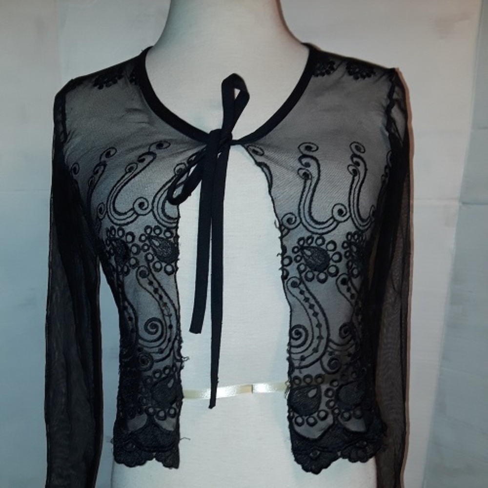 Moine U.S.A Black Sheer Shrug Cardigan Top Cover